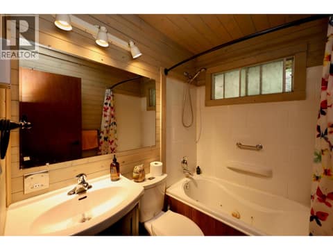 Photo 10 of 486 CHAMPAGNE Road Unit# 1, 2, 3,, South Hwy 95, Golden