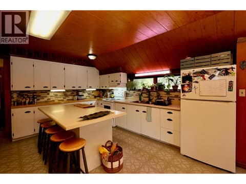 Photo 12 of 486 CHAMPAGNE Road Unit# 1, 2, 3,, South Hwy 95, Golden