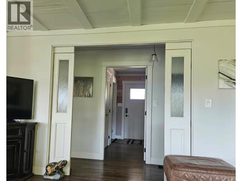 Entryway from main door to living area at 270 Brash-Allen Road, Enderby / Grindrod