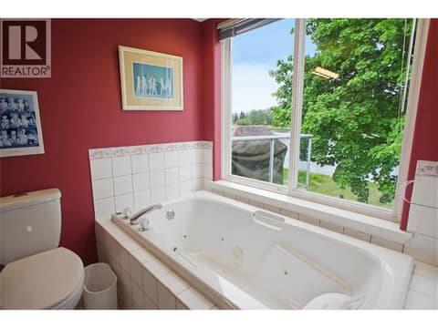 Photo 18 of 161 HASLETT Road, Rayleigh, Kamloops