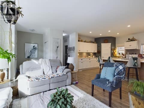 Photo 15 of 1020 BULLMOOSE Way, Osoyoos Rural