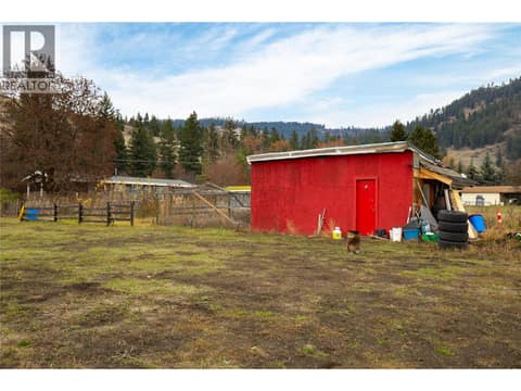 Additional storage space at 5712 6 Highway, Lavington, Vernon