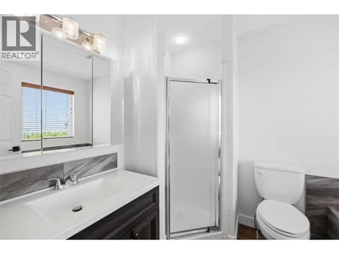 Photo 21 of 2850 Evergreen Drive, Wiltse/Valleyview, Penticton