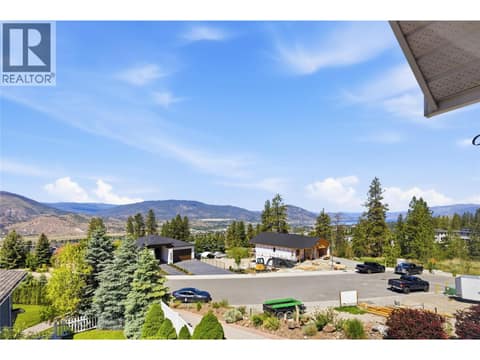 Photo 33 of 2850 Evergreen Drive, Wiltse/Valleyview, Penticton