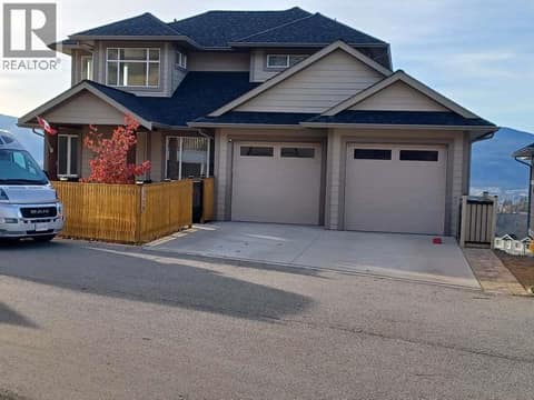 Photo 1 of 1120 HOLDEN Road, Columbia/Duncan, Penticton