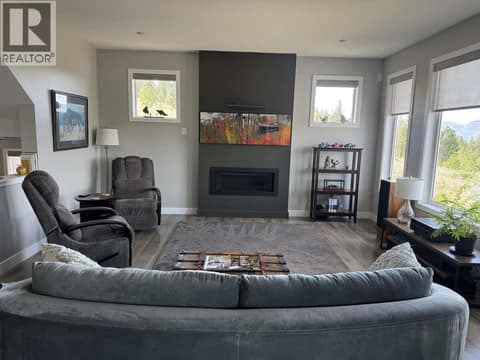 Photo 15 of 1120 HOLDEN Road, Columbia/Duncan, Penticton