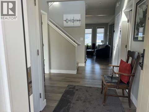 Photo 16 of 1120 HOLDEN Road, Columbia/Duncan, Penticton