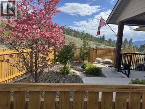 Photo 3 of 1120 HOLDEN Road, Columbia/Duncan, Penticton