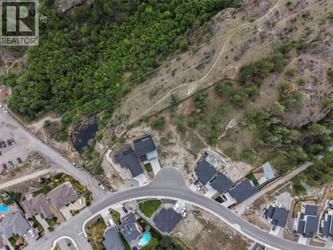 Photo 14 of 3224 Evergreen Drive, Wiltse/Valleyview, Penticton