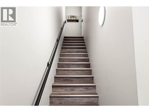 Photo 4 of 7450 Dallas Drive, Dallas, Kamloops