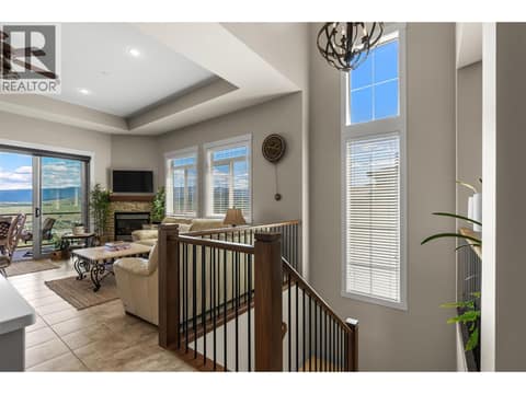 Photo 21 of 325 Cordon Place, Bella Vista, Vernon