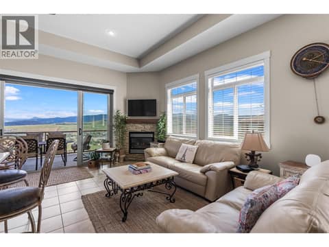 Photo 30 of 325 Cordon Place, Bella Vista, Vernon