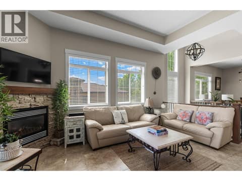 Photo 31 of 325 Cordon Place, Bella Vista, Vernon