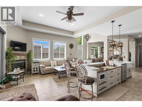Photo 33 of 325 Cordon Place, Bella Vista, Vernon