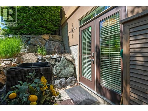 Photo 8 of 325 Cordon Place, Bella Vista, Vernon