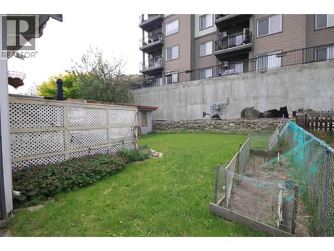Photo 16 of 3208 35 Street, City of Vernon