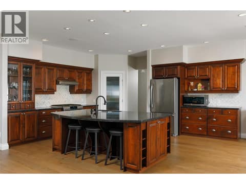 Photo 14 of 4830 Westridge Drive, Crawford Estates, Kelowna