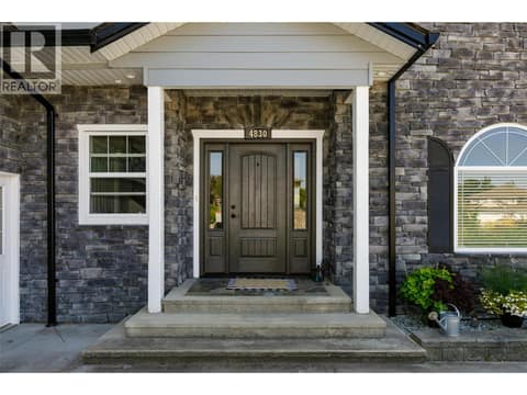 Photo 5 of 4830 Westridge Drive, Crawford Estates, Kelowna
