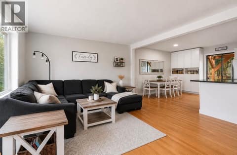 Photo 11 of 3530 Chives Place, Glenrosa, West Kelowna