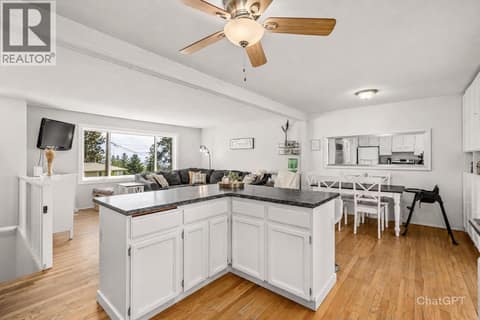 Photo 9 of 3530 Chives Place, Glenrosa, West Kelowna