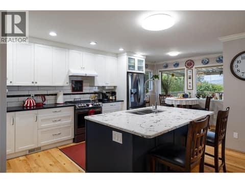 Sit up counter with quartz countertop at 3944 Cascade Drive, East Hill, Vernon