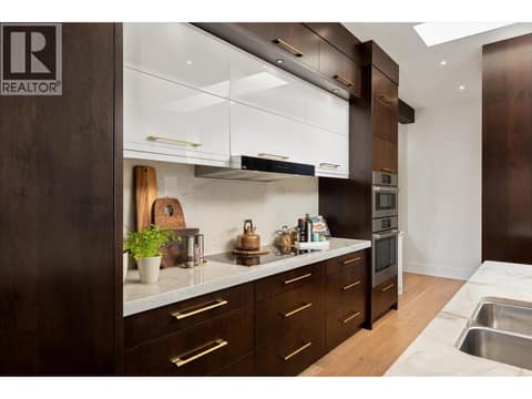 Photo 16 of 818 Brassey Place, Predator Ridge, Vernon