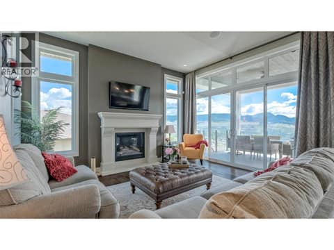 Photo 4 of 593 Harrogate Lane, Dilworth Mountain, Kelowna