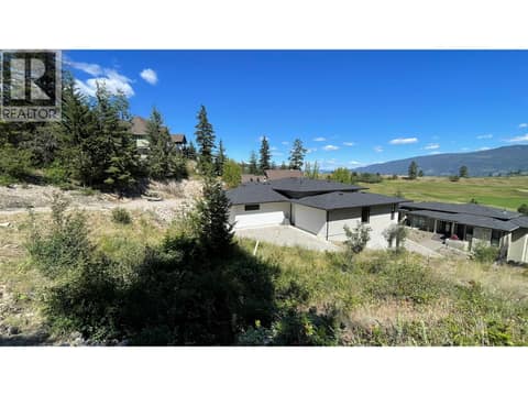 Photo 5 of 271 Chicopee Road Unit# 1, Predator Ridge, Vernon