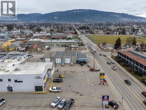 Photo 35 of 2903 43 Avenue, City of Vernon