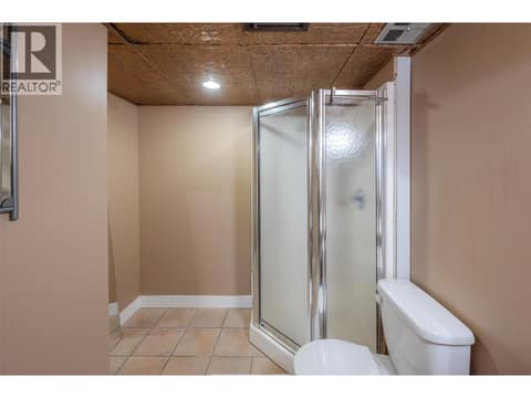 Photo 32 of 186 Dunant Crescent, Columbia/Duncan, Penticton