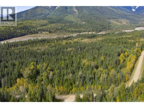 Photo 7 of 2237 Blaeberry Road, West & North Highway 1, Golden