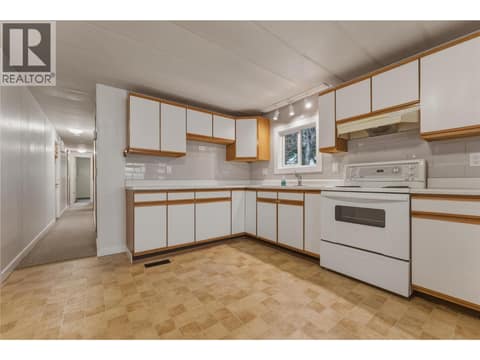 Photo 3 of 7400 Pleasant Valley Road Unit# 34, East Hill, Vernon