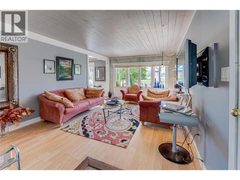 Living room at 2727 Lakeshore Road Unit# 106, Okanagan Landing, Vernon