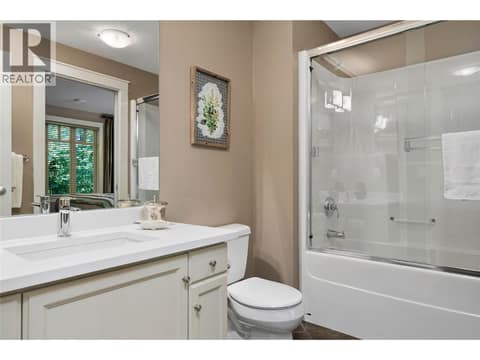 4pc. Ensuite at 108 Mashie Crescent, Predator Ridge, Vernon