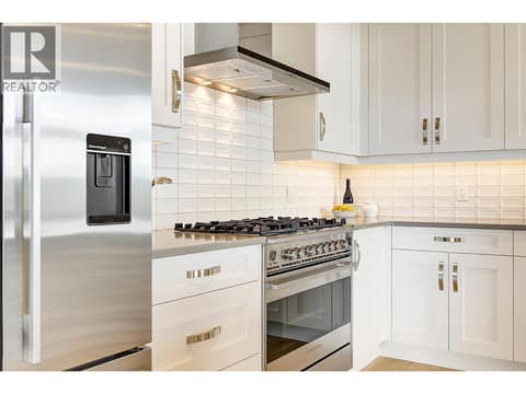 High End Appliances at 683 HAVENCREST Court, Predator Ridge, Vernon