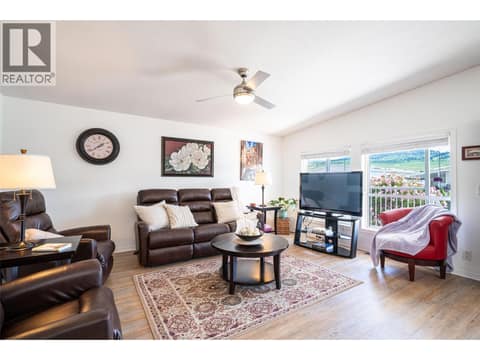 Photo 11 of 6688 Tronson Road Unit# 38, Okanagan Landing, Vernon