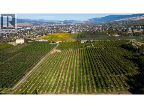 Photo 8 of 1429 Teasdale Road, Black Mountain, Kelowna