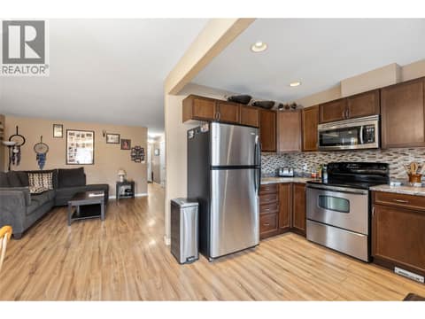 Photo 5 of 930 Stagecoach Drive Unit# 17, Batchelor Heights, Kamloops