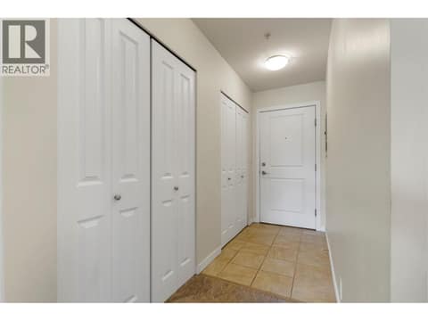 Photo 3 of 4205 27 Street Unit# 206, Harwood, Vernon