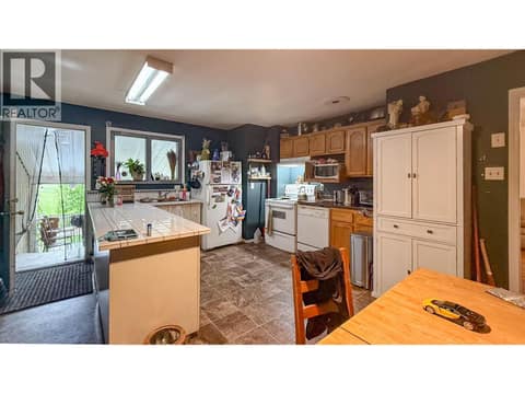 Photo 21 of 1415 Dyffryn Road, Lumby Valley