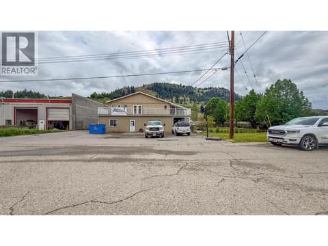 Photo 3 of 1415 Dyffryn Road, Lumby Valley