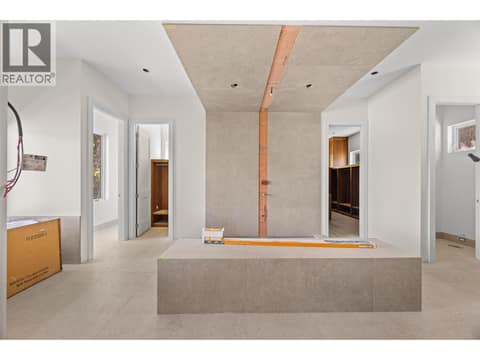 Principle Ensuite at 9701 Delcliffe Road, Okanagan Landing, Vernon