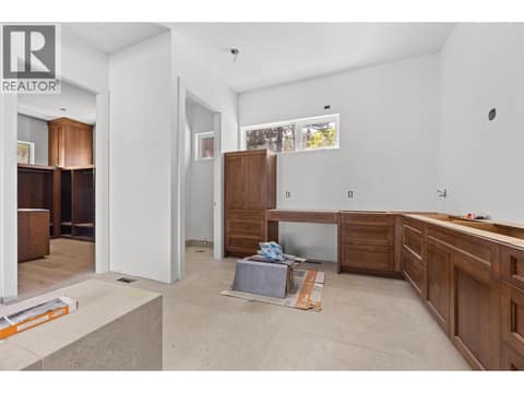 Principle Ensuite at 9701 Delcliffe Road, Okanagan Landing, Vernon