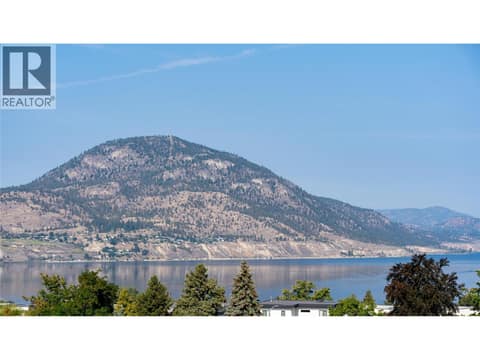 Photo 2 of 745 Westminster Avenue E, Uplands/Redlands, Penticton