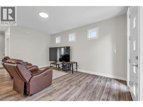 Photo 8 of 436 Pickering Street Unit# 102, Uplands/Redlands, Penticton