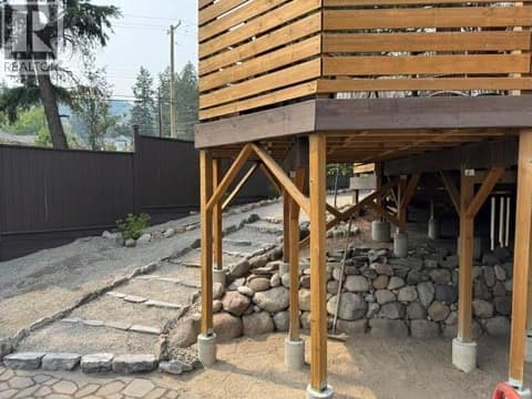 Photo 14 of 3037 Country Hills Lane, Glenrosa, West Kelowna