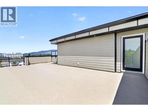 Photo 10 of 3108 16th Avenue, City of Vernon