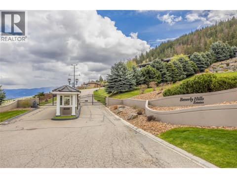 Photo 3 of 164 Sunset Boulevard, Okanagan Landing, Vernon