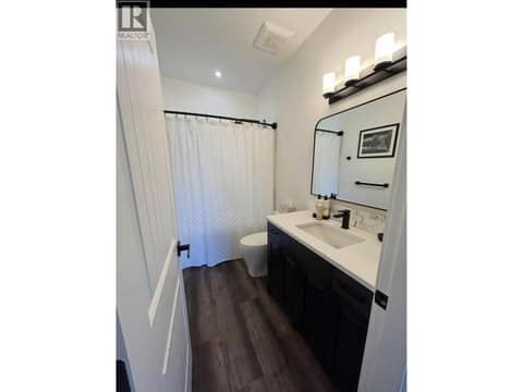 Suite at 164 Sunset Boulevard, Okanagan Landing, Vernon