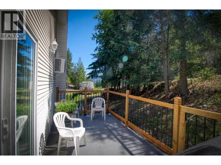 Main floor deck at 393 Northern View Drive, Okanagan North, Vernon
